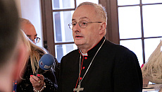 Biskup Jezierski o „unikalnym i niepowtarzalnym” charakterze Wielkanocy